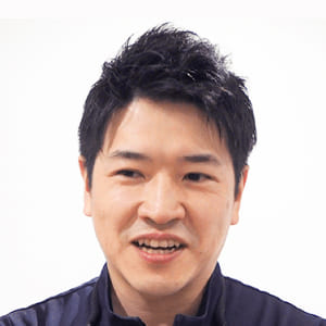 藤本 靖貴氏